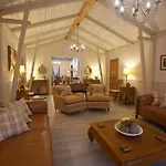 Le Grenier By Vintage Travel Villa *
